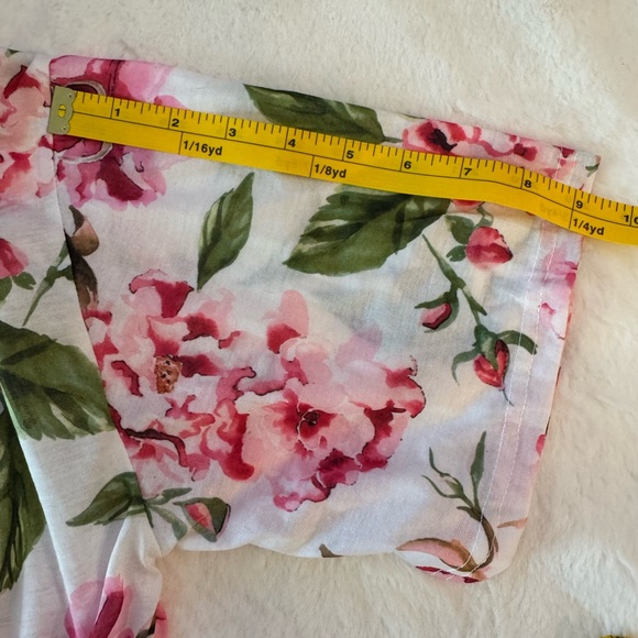 Show Me Your Mumu White & Pink Floral Kimono Shirt Sleeve Robe- One Size - Picture 12 of 13